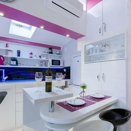 아파트 Cute Little In The Old Town 스플리트