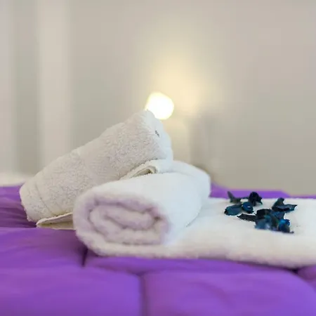 Cute Little In The Old Town Apartment *